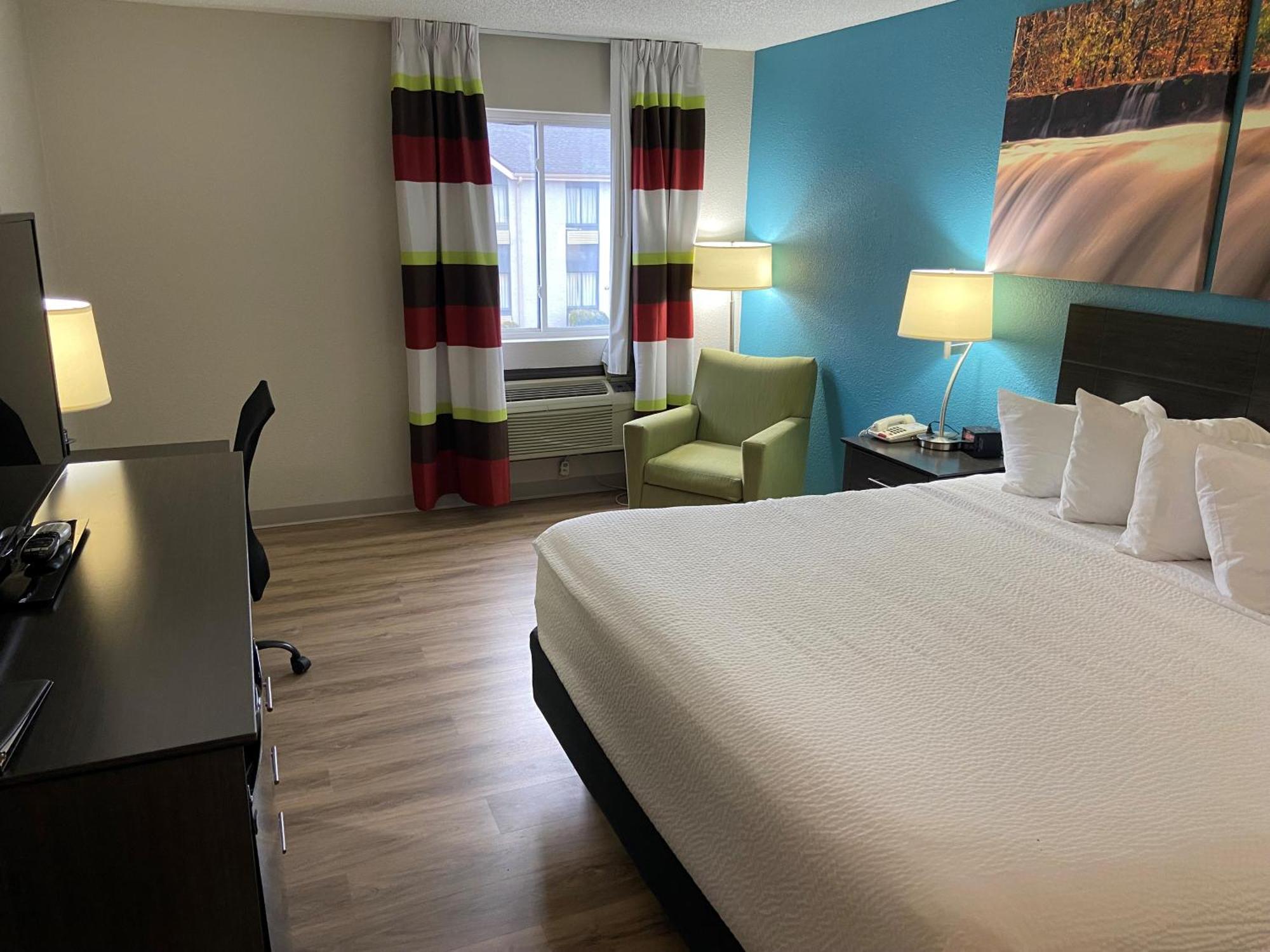 Days Inn By Wyndham Carthage Kültér fotó